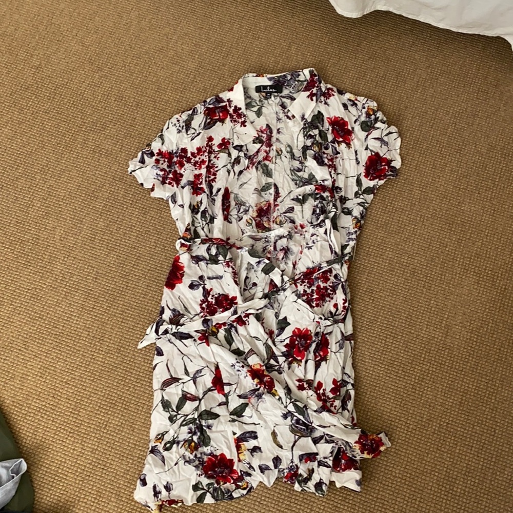 Lulu’s flower pattern dress
